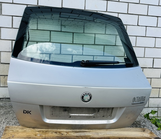 П'яті двері 1Z5827025 VAG