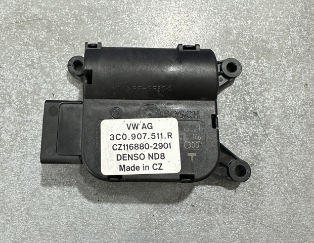 Двигун заслінки печі 3C0907511R VAG