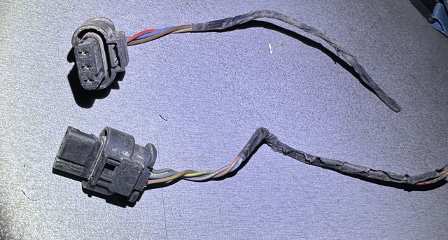 Роз’єм (фішка) універсальний 3C0973203 VAG