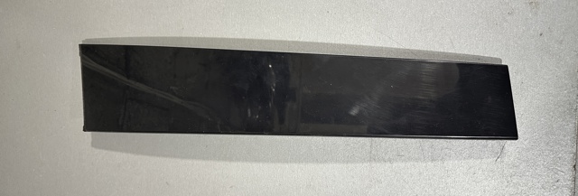 Накладка задньої двері, лівої, вертикальна 3T5839901A VAG