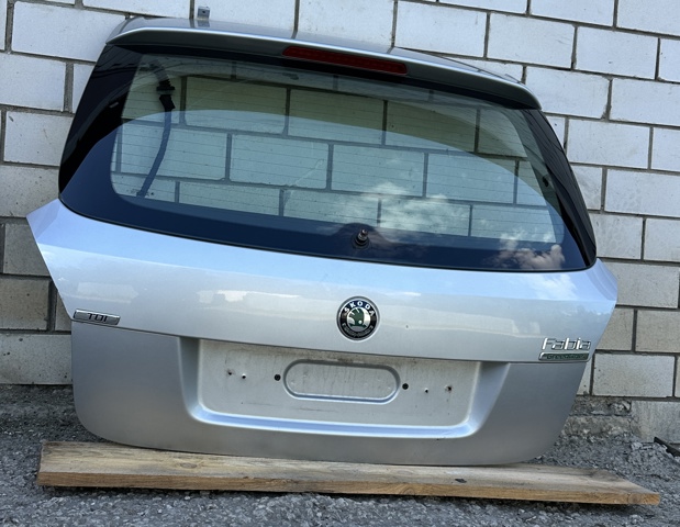 Двері багажника 5J9827025D VAG