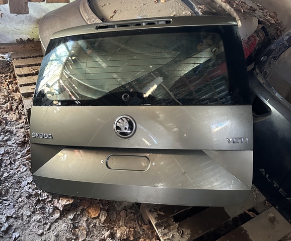 Кришка багажника кузова 5L6827025H VAG