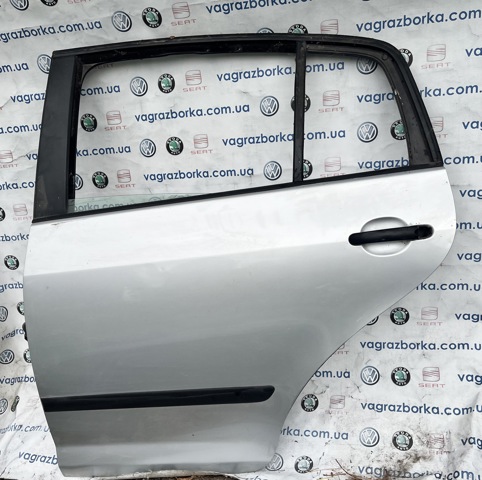 Двері задні 5M0833301M VAG