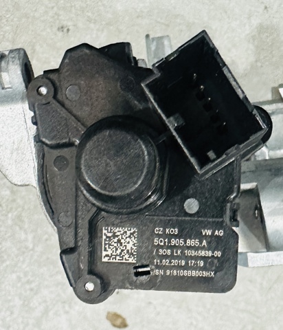 Контакти замку запалювання 5Q1905865A VAG