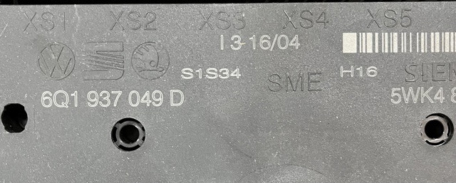 Корпус запобіжників 6Q1937049D VAG