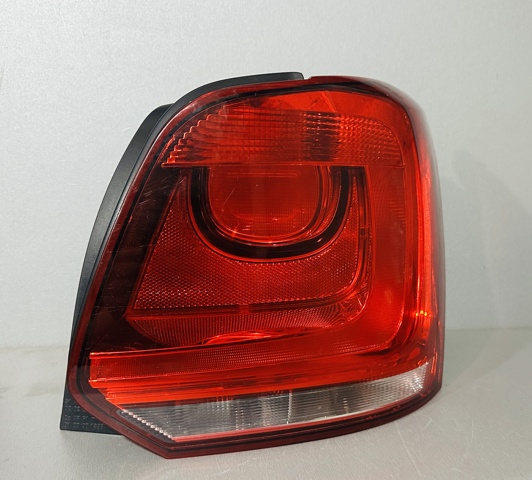 Ліхтар задній правий 6R0945096N VAG