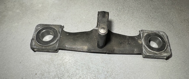 Упор двері задка 8V0827507E VAG