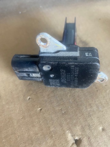 Датчик впуску повітря 222040V010 TOYOTA
