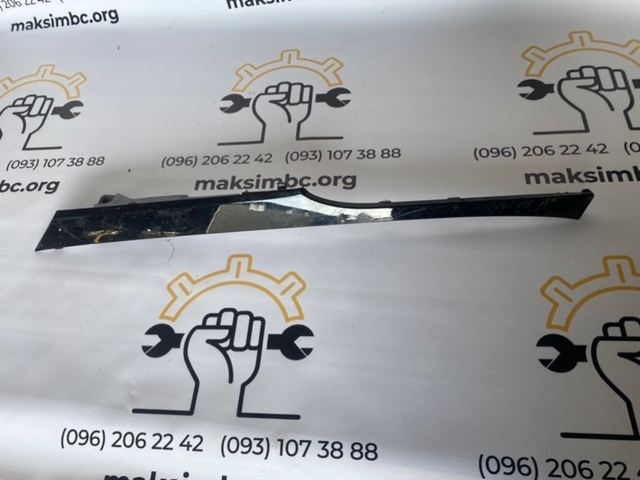 Накладка переднього лівого крила 42754254 GM