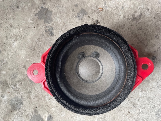 Гучномовець KE6866960 MAZDA
