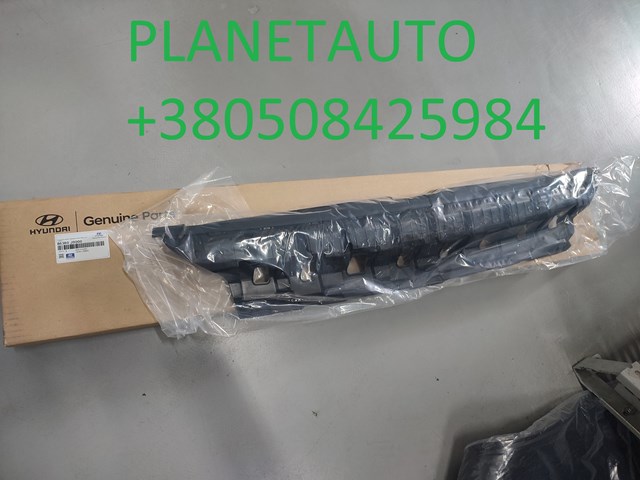Накладка дифузора радіатора верхня 86360J9000 HYUNDAI
