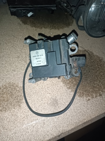 Електропідігрівач охолоджуючої рідини A0001591004 MERCEDES