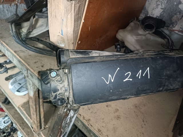 Коробка фільтра A6460900201 MERCEDES
