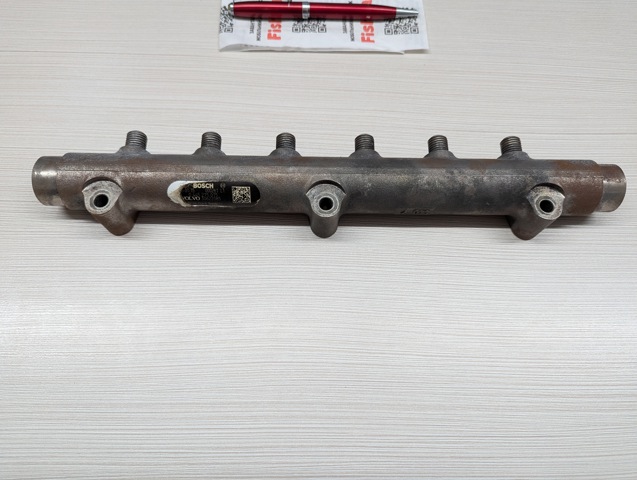 Паливна рампа 30622085 VOLVO