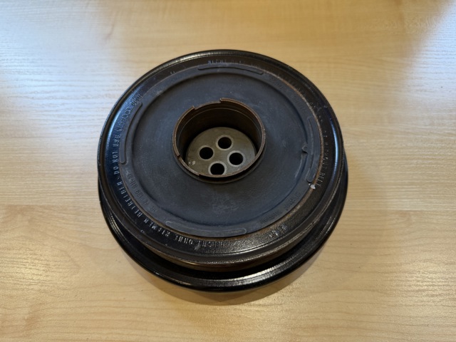 Шків колінвала (демпфер ) 11238515002 BMW
