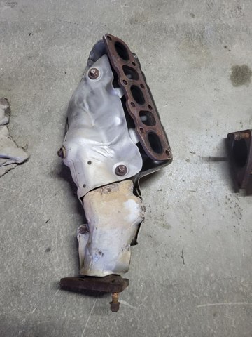 Труба приймальна (штани) глушника, передня, права 140C21PM0A NISSAN