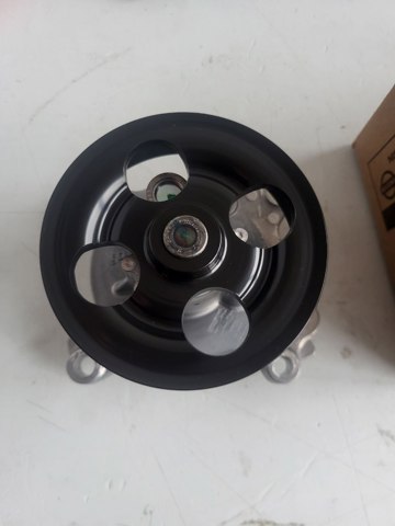 Насос охолоджуючої рідини 210103TA0B NISSAN