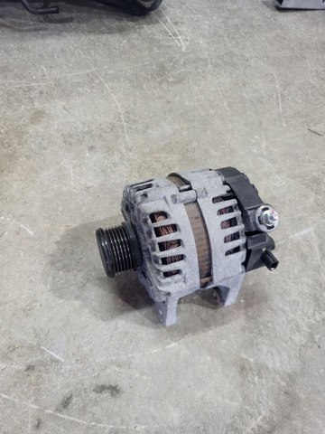 Генератор 231005NA0A NISSAN