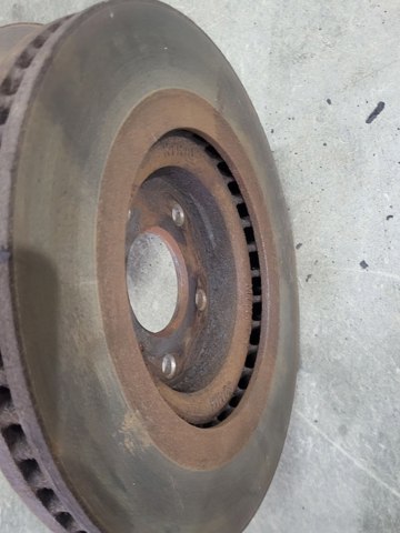 Диск переднього гальма 402065NA0A NISSAN