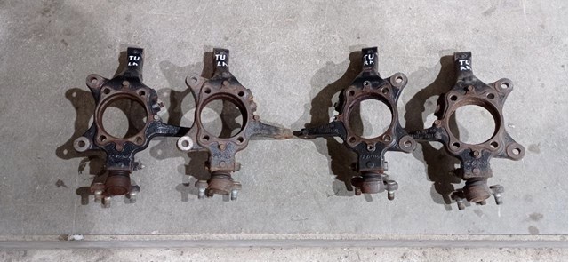 Цапфа поворотного кулака 51716D7100 HYUNDAI