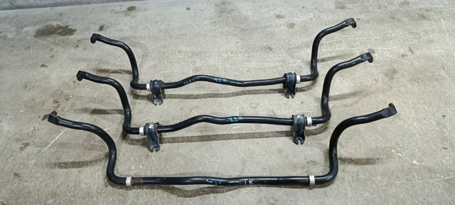Стабілізатор передній стійкості 546114BA1A NISSAN