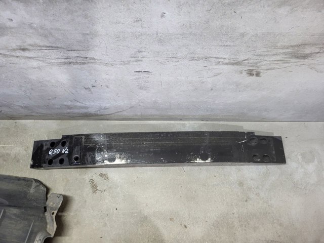 Підсилювач бампера переднього 620304GA0A NISSAN
