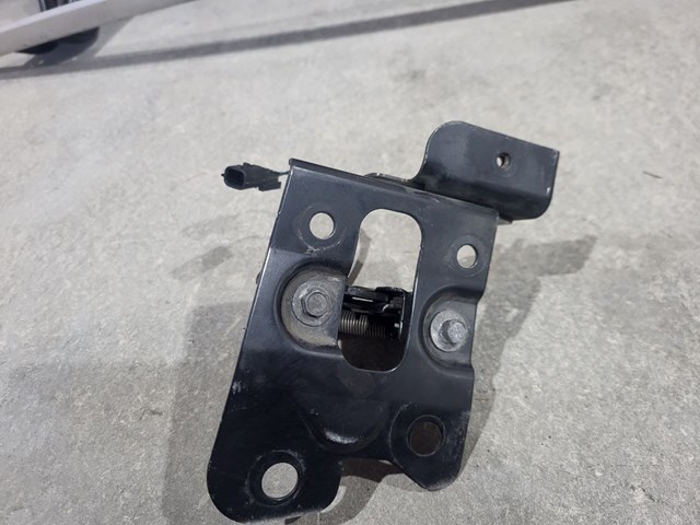 Упор капоту 625E34GA0A NISSAN