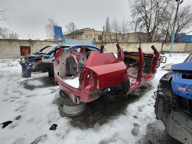 Отвір передніх правих дверей 68001970AF CHRYSLER