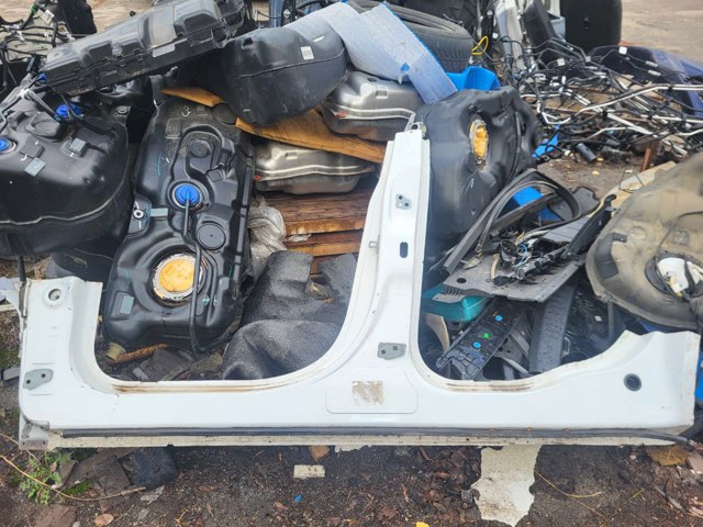 Отвір передніх лівих дверей FT4Z58211A11A FORD