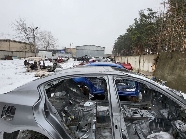 Дах кабіни в зборі G31004GAAB NISSAN