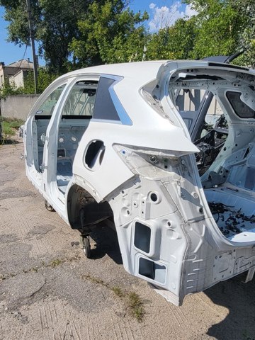 Бічна частина задня ліва G81015NAMA NISSAN