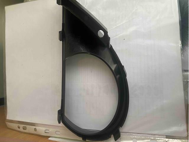 Оправа протитуманки 4L0807489A VAG