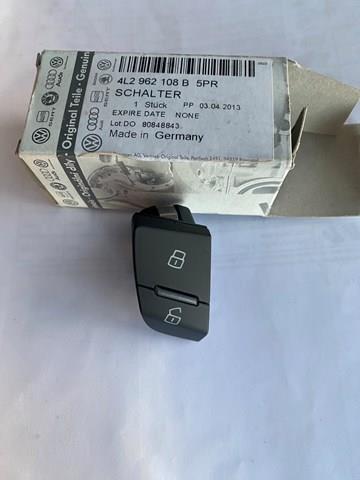 Вимикач центрального замка 4L2962108B5PR VAG
