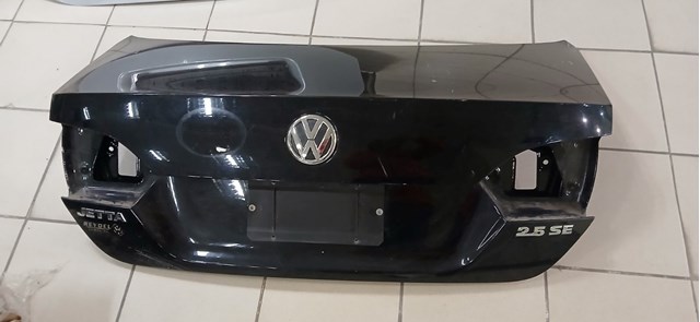 Кришка багажника кузова 5C6827025A VAG