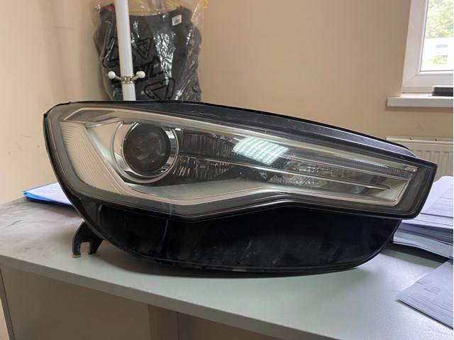 Права блок фара 4G0941006F VAG