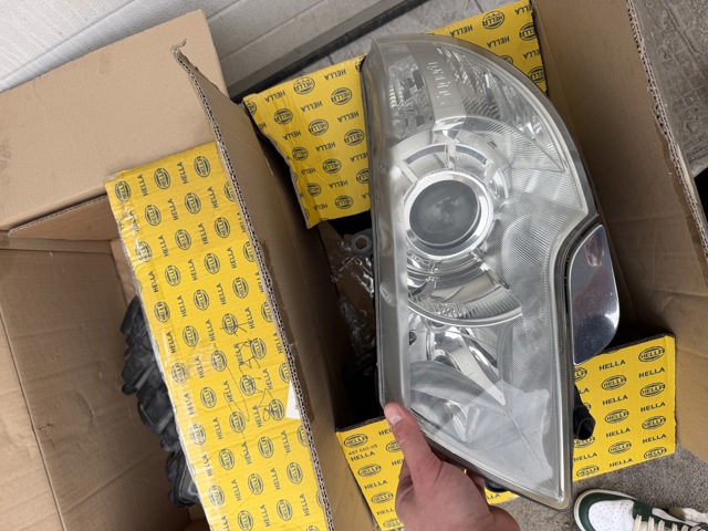 Фара ліва 3T1941015C VAG