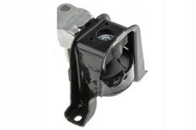 Права подушка двигуна 123050D050 TOYOTA