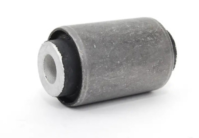 Сайлентблок задньої тяги A2023520165 MERCEDES