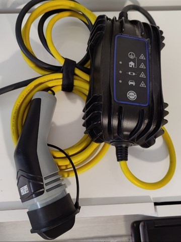 Кабель для заряджання електромобіля 12E971675BS VAG