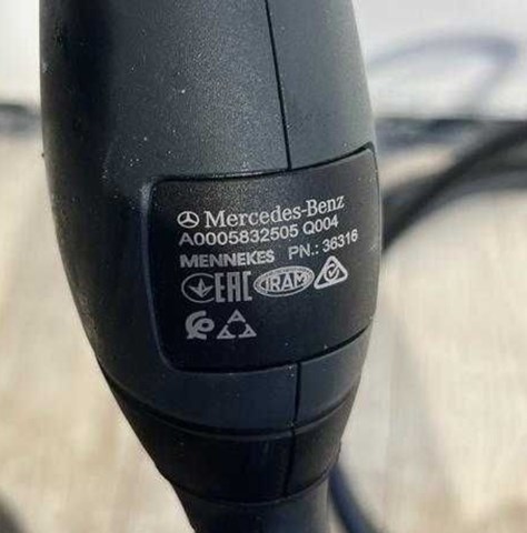 Кабель для заряджання електромобіля A0005832505 MERCEDES