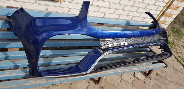 Буфер (бампер) передній A1678855203 MERCEDES