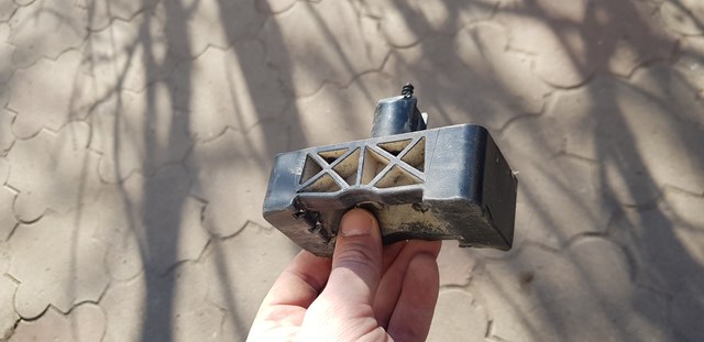 Подушка домкрата нижня, поддомкратники A2046900009 MERCEDES