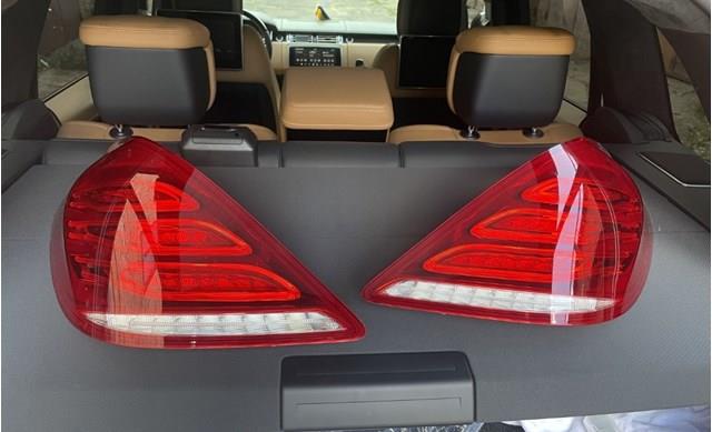 Ліхтар задній правий A2229065501 MERCEDES