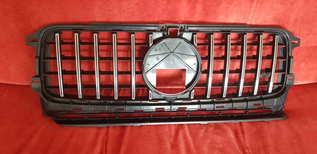 Решітка A4638885300 MERCEDES
