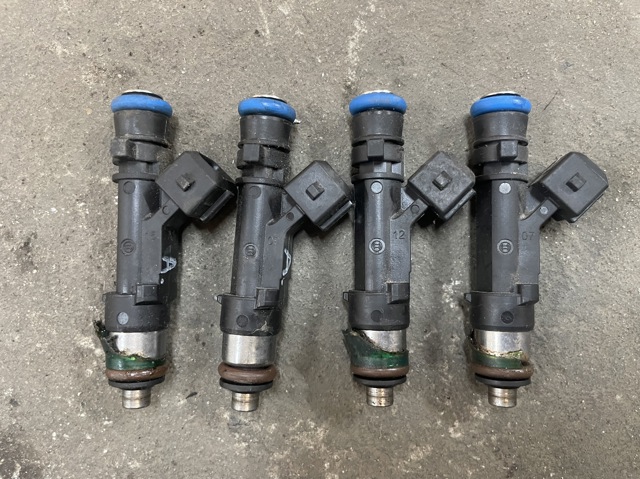 Форсунка паливна 0280158240 BOSCH