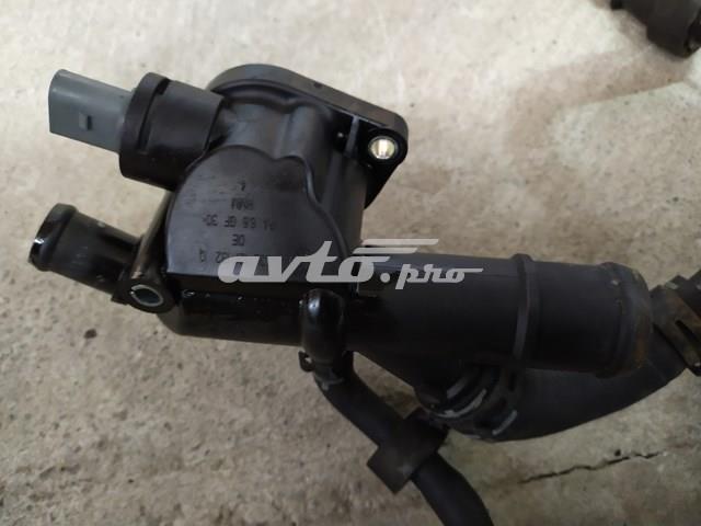 Водяний патрубок 03L121132Q VAG