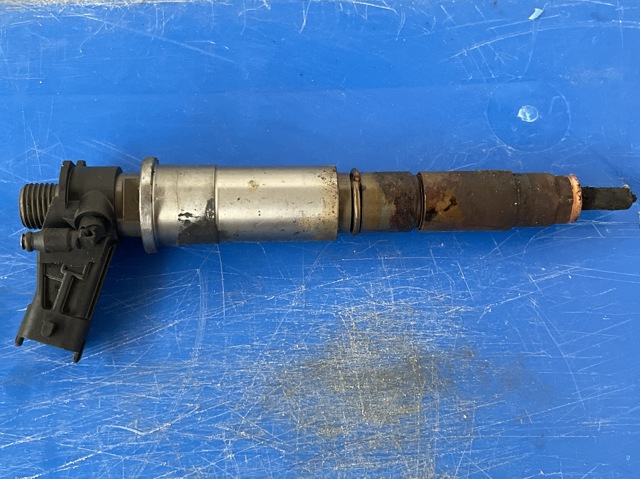Форсунка паливна 0445115 NISSAN