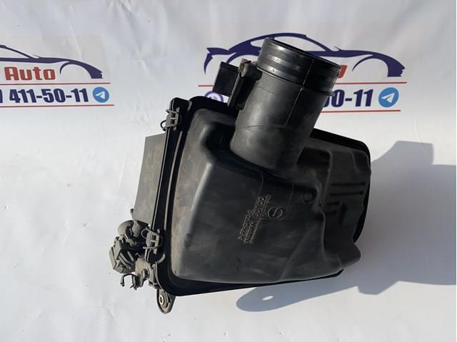 Корпус повітряного фільтра 1022318S01 NISSAN