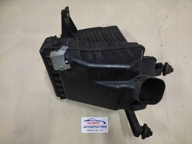 Корпус повітряного фільтра 16500JD50E NISSAN