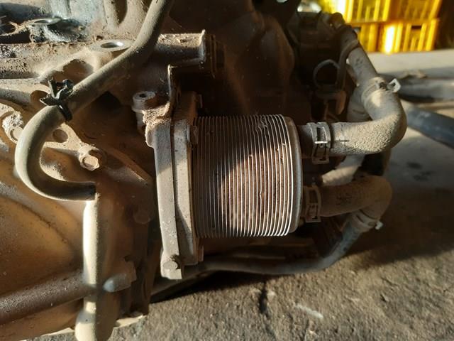 Радіатор охолодження, АКПП 216061XK0B NISSAN